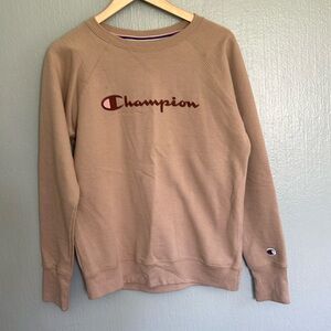 Women’s Champion sweatshirt Size M